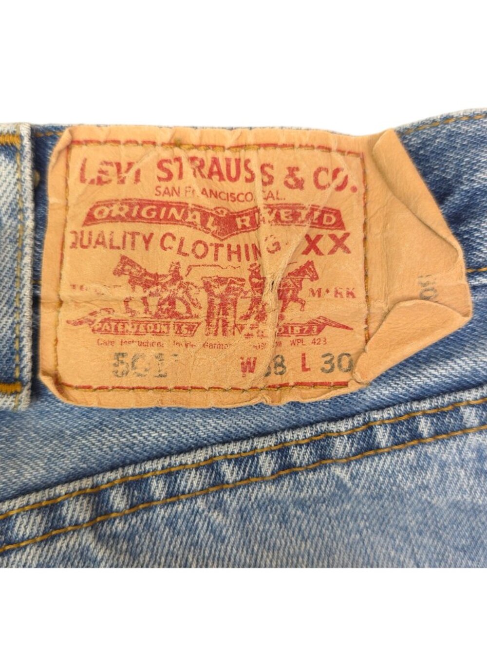 Vintage Levis 501 Original Fit Button Fly Jeans W38 L30 Distressed Light Wash - Picture 7 of 12